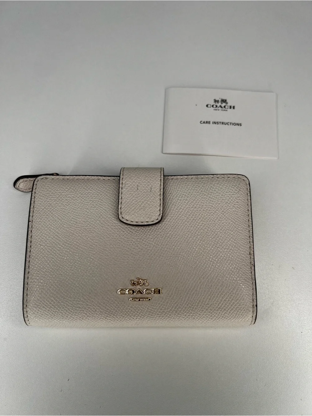 Coach (F11484) Medium Corner Zip Leather Wallet in Chalk
